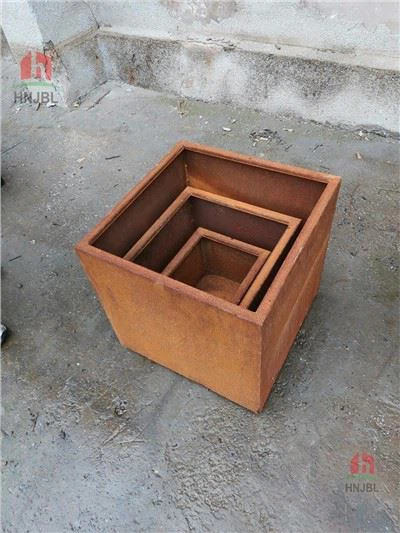 Corten Steel saksija za cvijeće