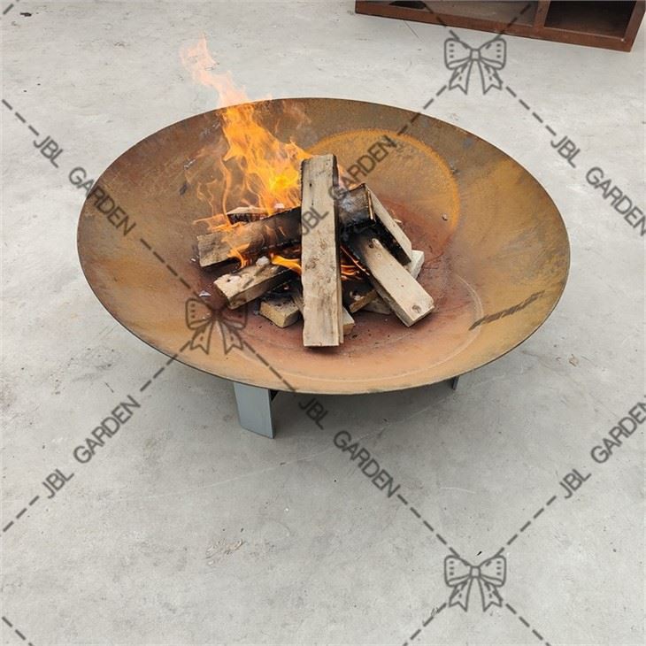 Klasični dizajn Rust Fire Pit