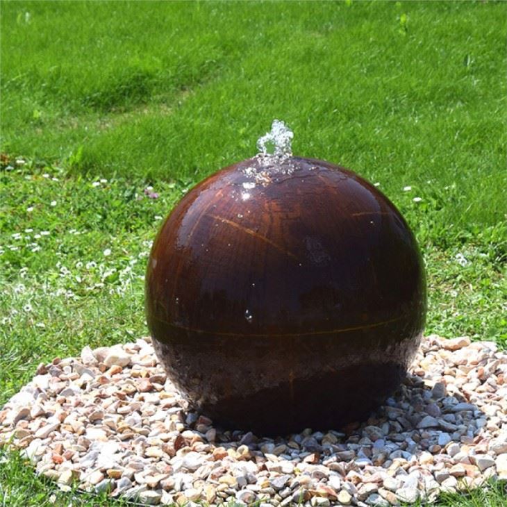 Vrtna fontana sfera