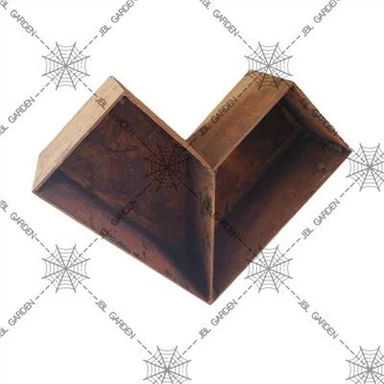 Drvena i metalna vanjska žardinjera