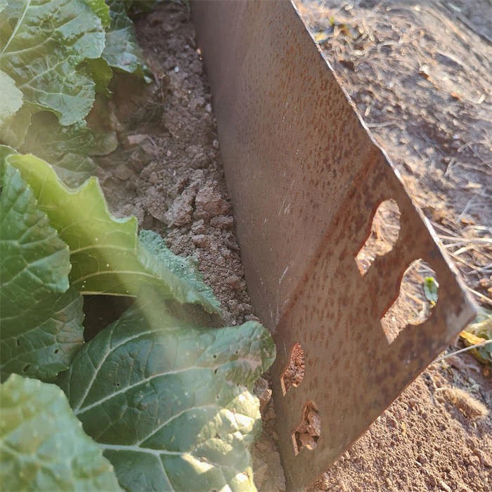 Corten Open Bottom Planter Bed high quality