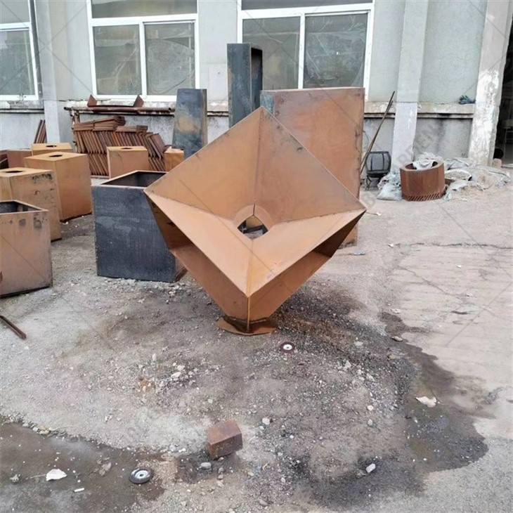 Cube Sculpture