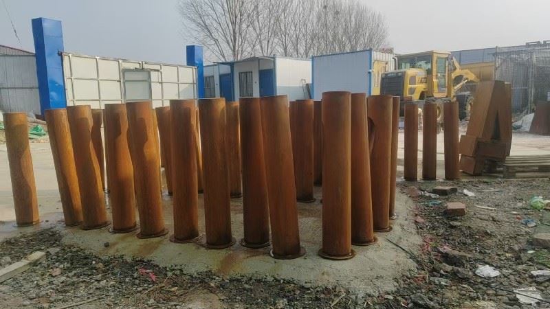 Sculptural Design Outdoor Floor Lamps suppliers